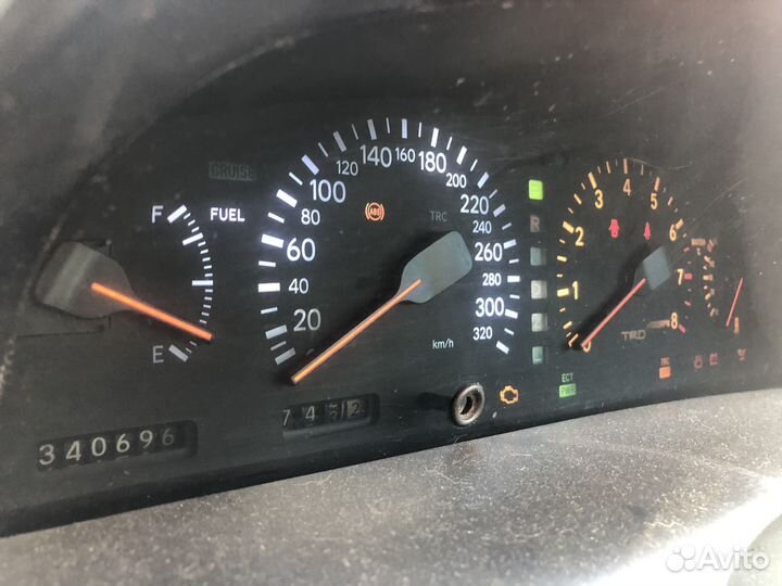 Редкая приборная панель TRD 320km/h