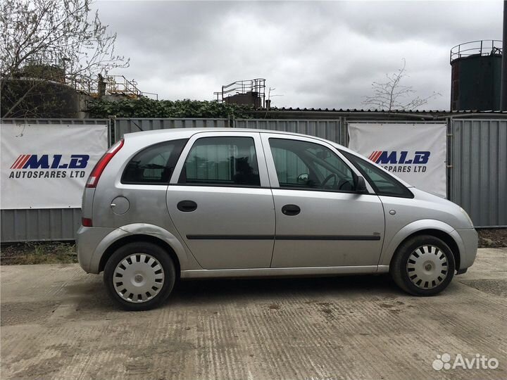 Разбор на запчасти Opel Meriva 2003-2010