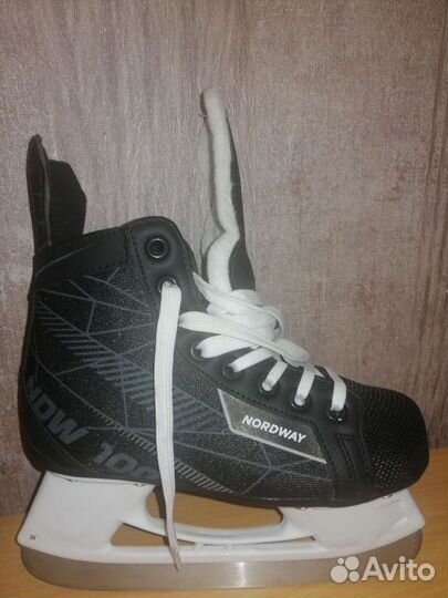 Коньки хоккейные 34 размер