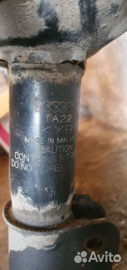 Передние Стойки на hyundai accent