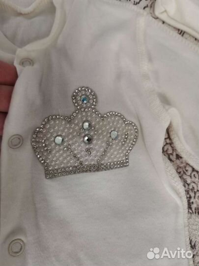 Детская одежда для новорожденных на выписку компле