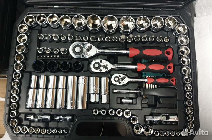 Набор инструментов 151 в 1