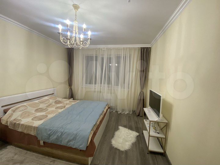 2-к. квартира, 67 м², 6/10 эт.