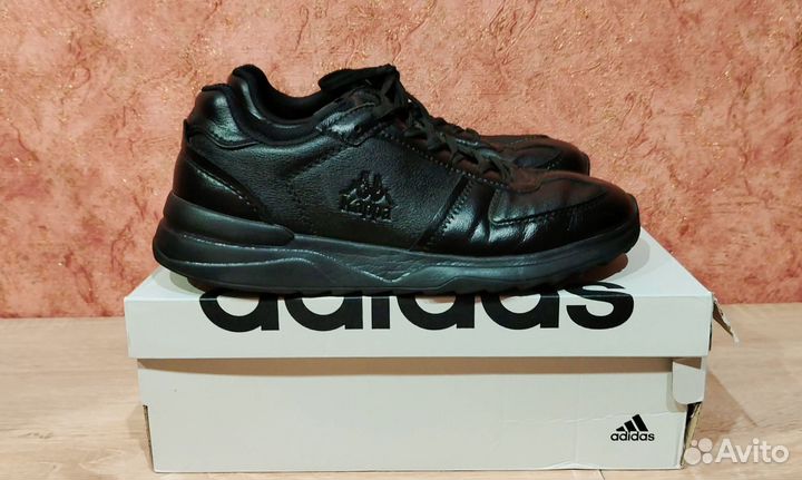 Кроссовки мужские Карра оригинал р.26,3 см