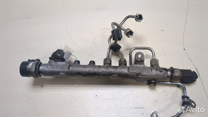 Рампа топливная Audi TT (8J)