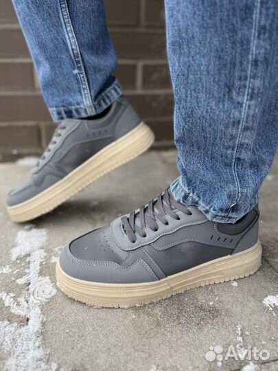 Кроссовки мужские