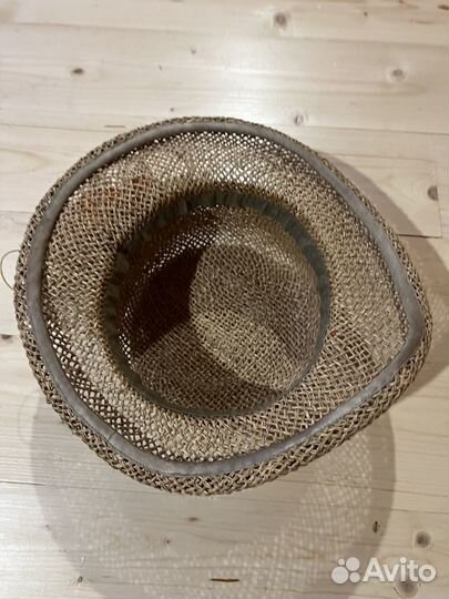 Шляпа женская соломенная