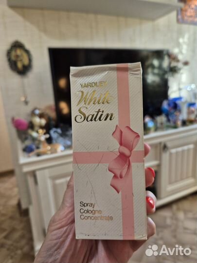 White Satin парфюм винтаж