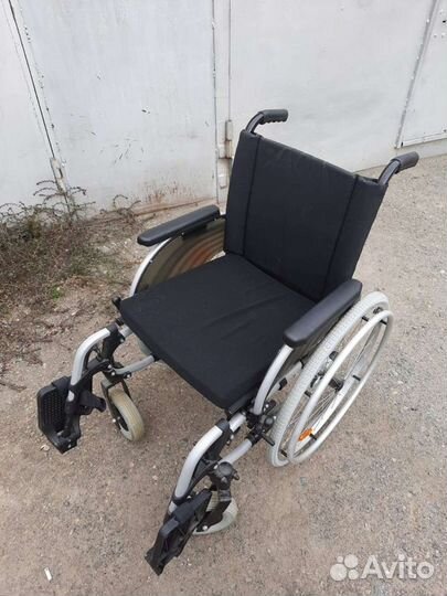 Коляска инвалидная