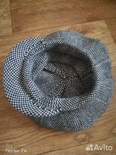 Кепка женская