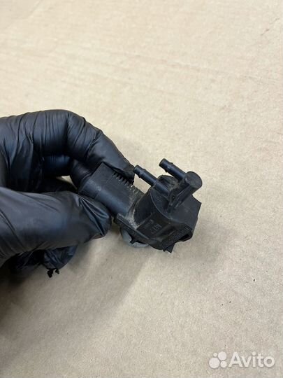 Клапан рециркуляции ог 1K0906283A VW Тигуан 1