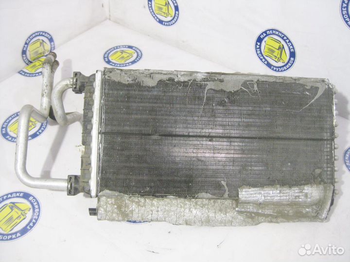 Радиатор печки 81619016166 MAN, TGA, TGX, TGS