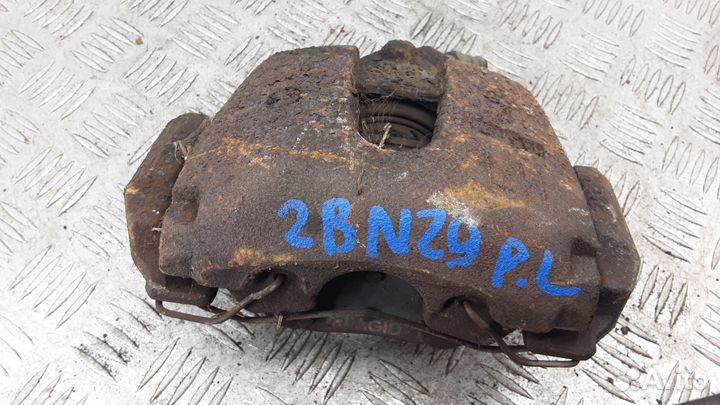 Суппорт передний левый Mazda 3 BK 2005 BL5333990