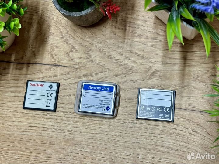 Карта памяти Compact Flash CF