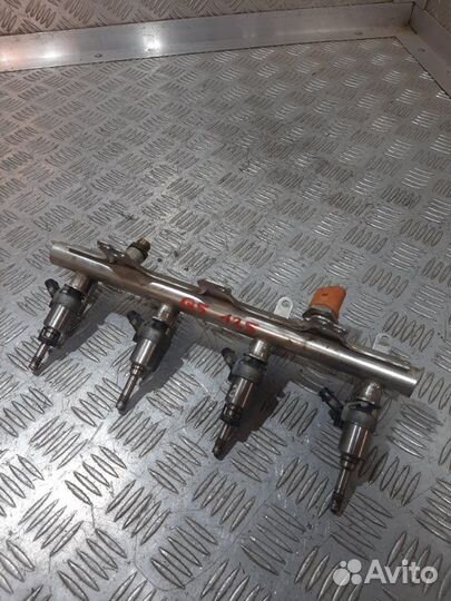 Рампа топливная Audi Q5 8R CDN 2011