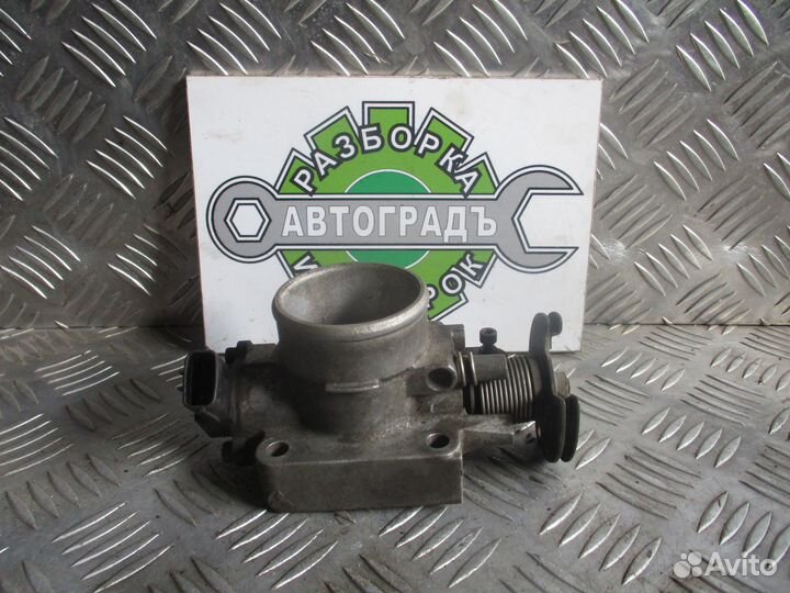 Заслонка дроссельная Mazda Demio 2000г 1.5л