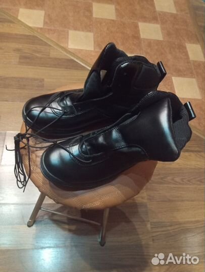 Ботинки мужские