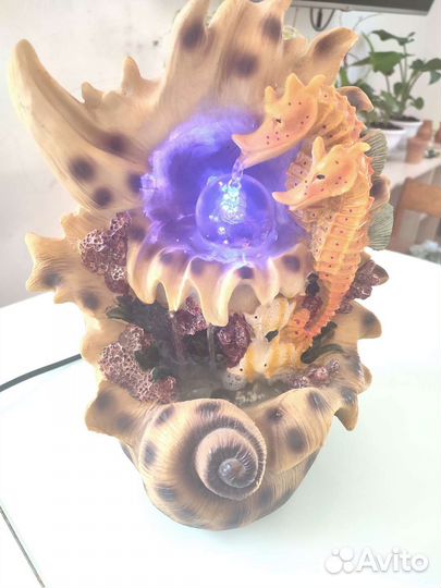 Декоративный фонтан,статуэтка,фоторамки