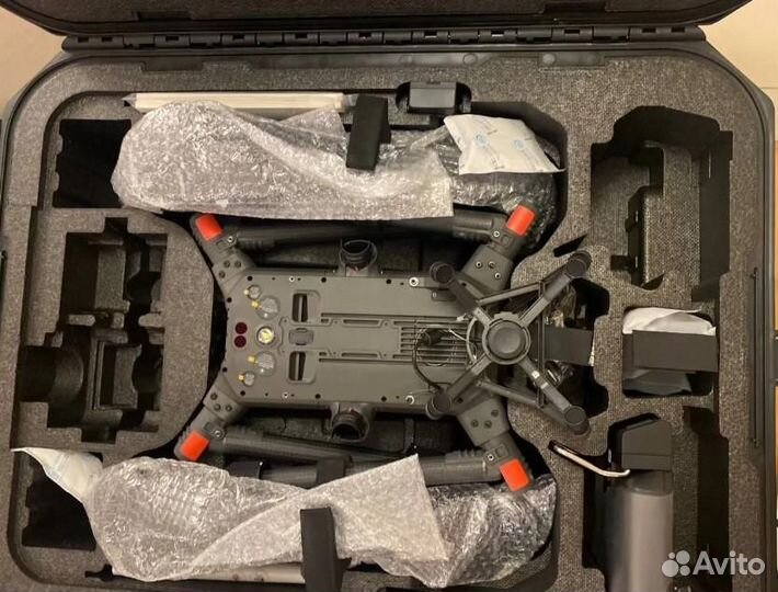 Квадрокоптер DJI Zenmuse L1 Лидар + matrice 300 RT