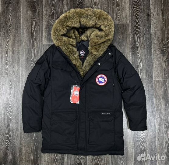 Зимний пуховик Canada Goose с мехом