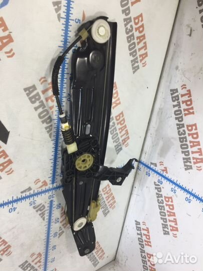 Стеклоподъемник электрический задней двери Лев