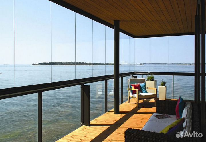 Безрамное раздвижное остекление