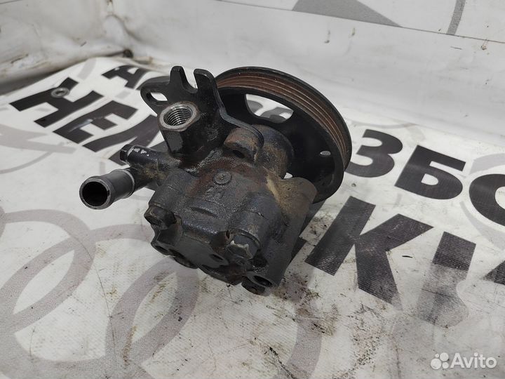 Насос гур Nissan Primera P11