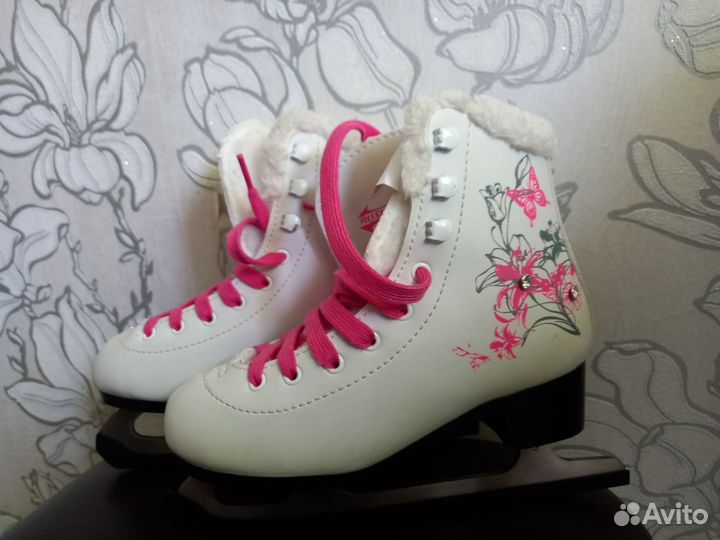 Коньки фигурные