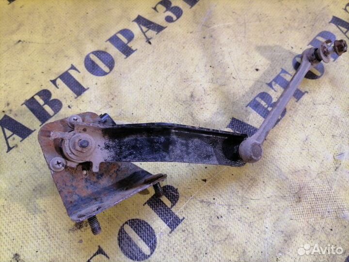 Датчик дорожного просвета Lexus Es350 2006-2012