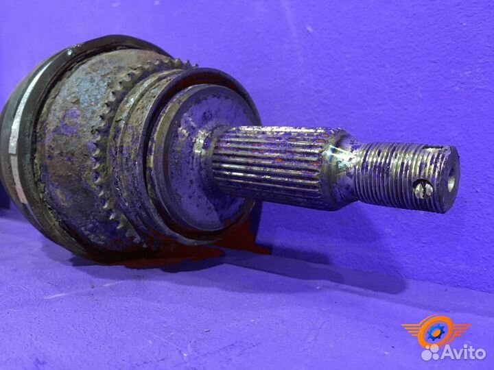 Привод задний Mitsubishi Pajero SUV 4M41 3.2L 3200