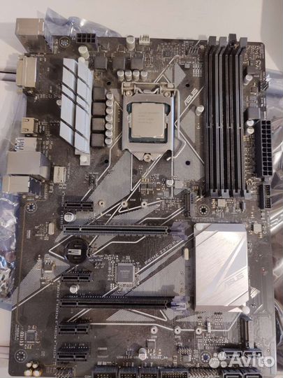 Asus prime z370p + celeron g4900