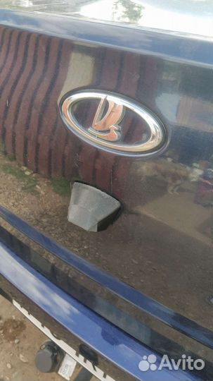 Камера заднего вида в личинку багажника Гранта