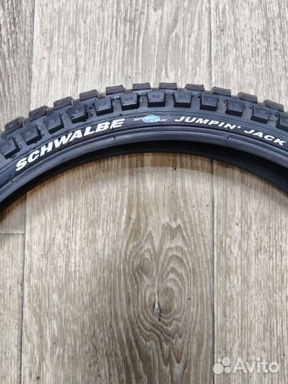 Велопокрышка Schwalbe Jumpin Jack 20x2.25