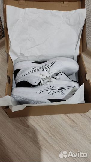 Кроссовки Asics мужские 42