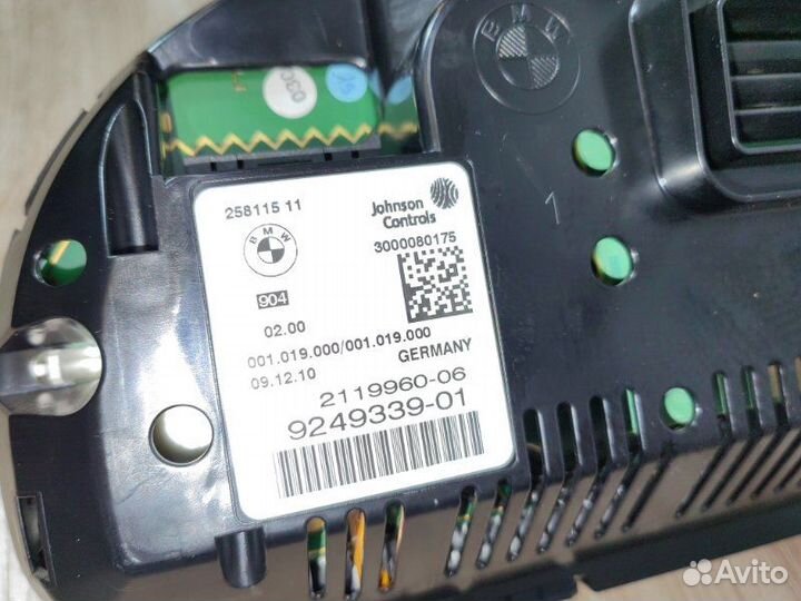 Панель приборов Bmw 5 F10 N52B25 2011