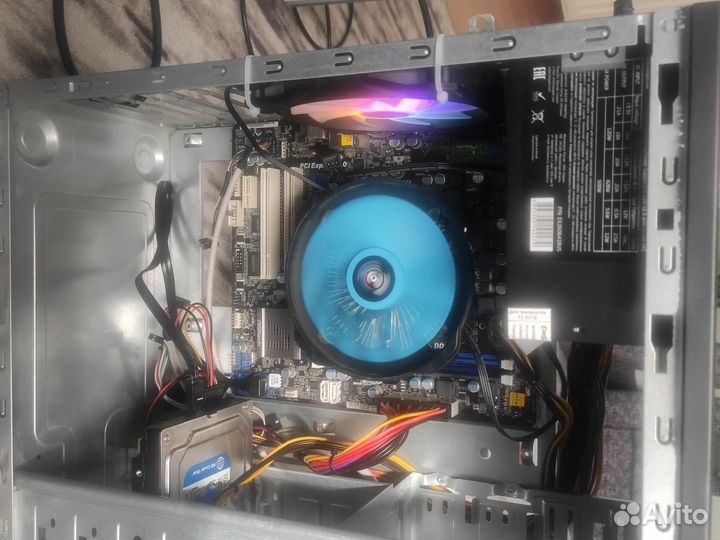 Комплект i3 2100+h61asrock+4 GB ddr3 1333mhz