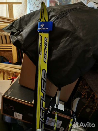 Лыжи беговые fisher +ботинки+палки