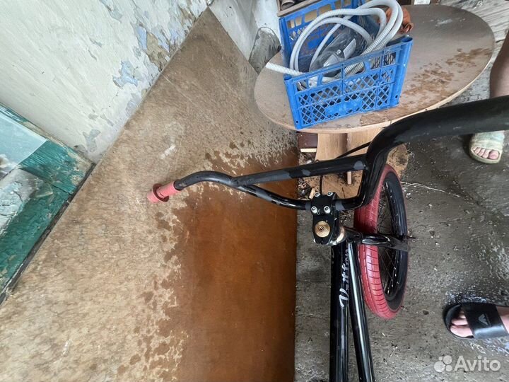 Трюковой велосипед BMX maxxpro