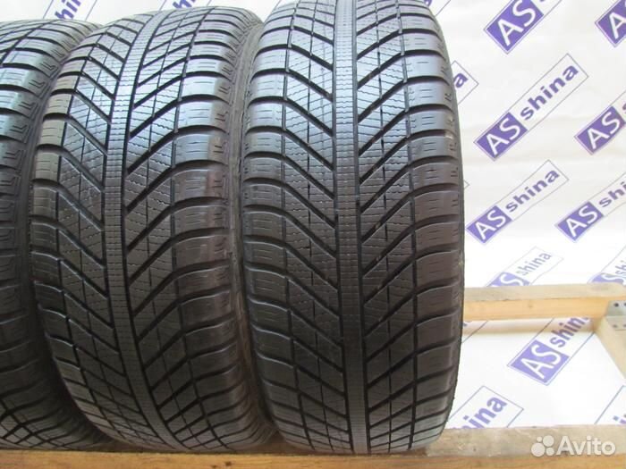 Goodyear Vector 4Seasons 205/55 R16 99U