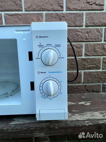 Микроволновая печь Midea