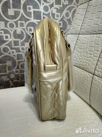 Новая детская сумка + подвеска 