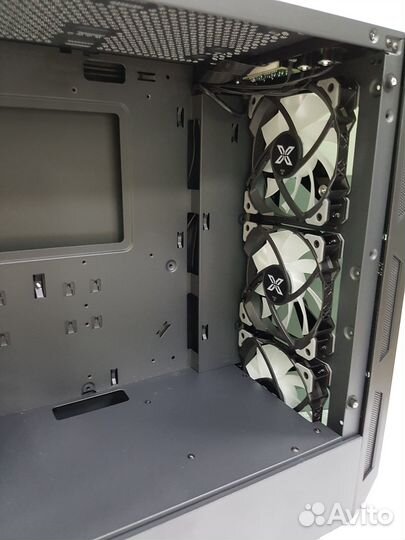 Корпус Xigmatek Lamiya EN40016 ATX