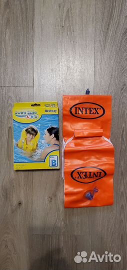 Жилет для,плавания и нарукавники