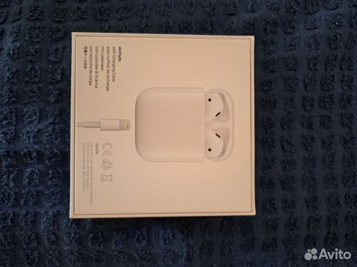 Macbook air 13 2020 m1 8gb 256 gb AirPods в подаро