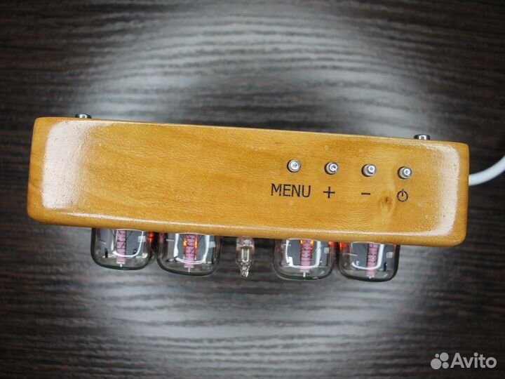 Часы ин-12 Индикаторные Настольные Дерево 