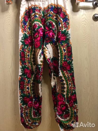 Детский яркий спортивный костюм