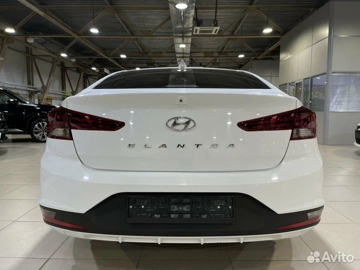Hyundai Elantra 1.6 AT, 2019, 93 200 км