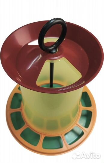 Поилки, кормушки для кур