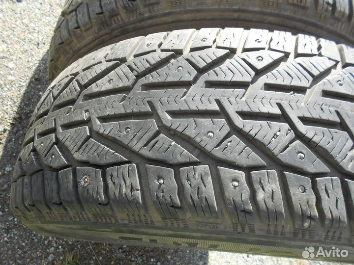 Kormoran Snow 215/60 R17