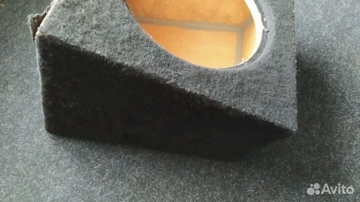 Коробка для сабвуфера